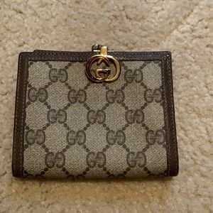 Gucci billfold